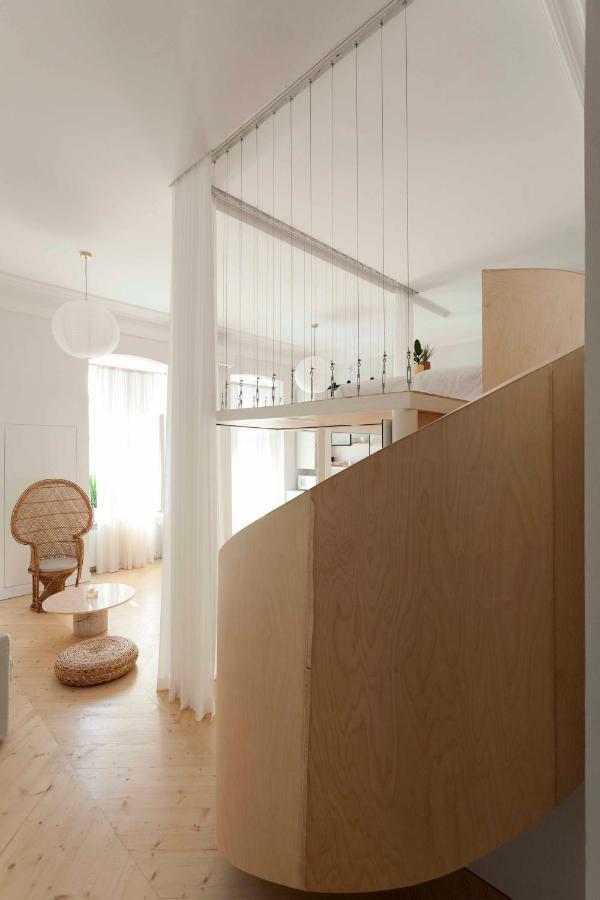 Studio In Central Tbilisi Luaran gambar
