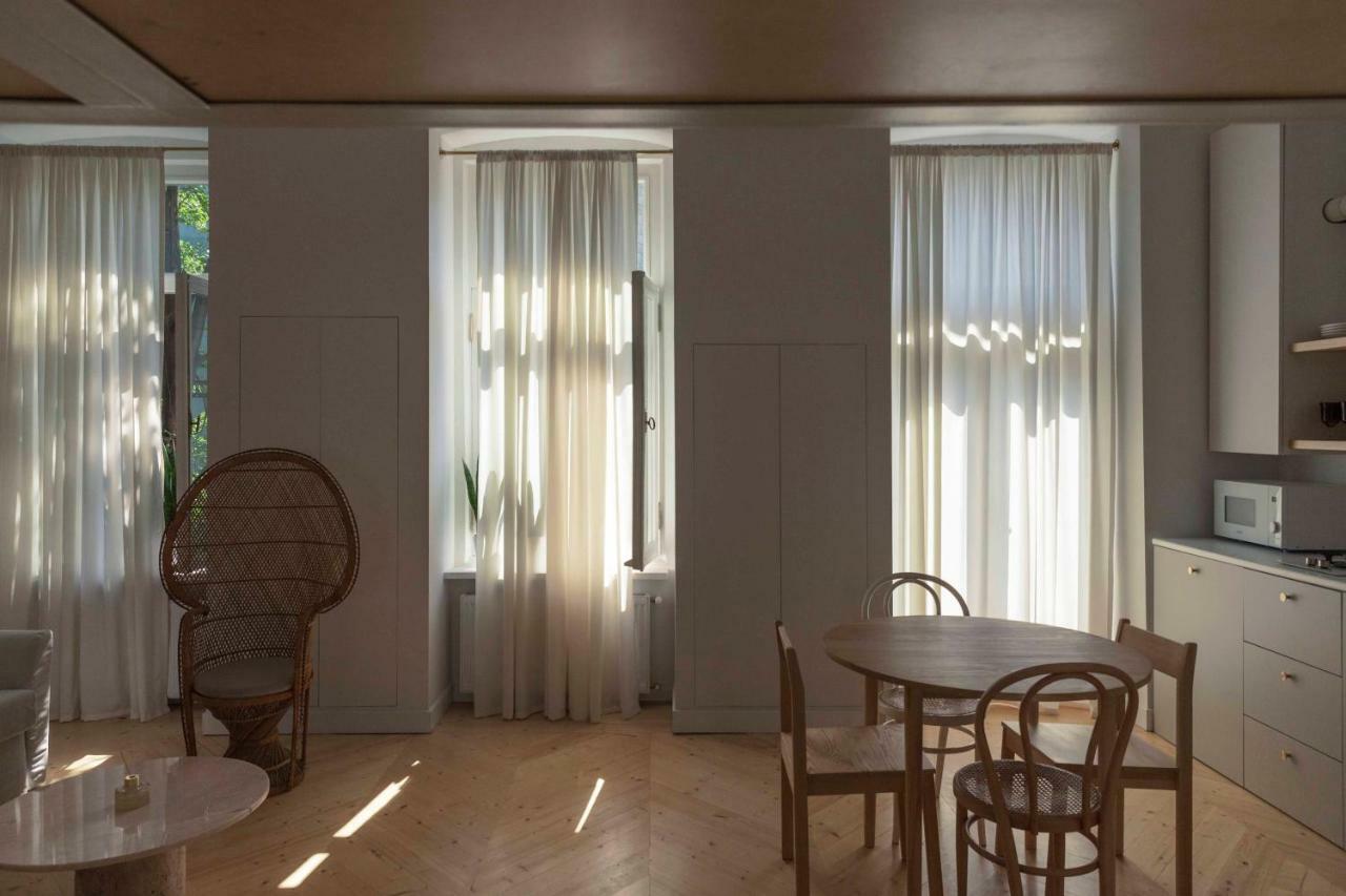 Studio In Central Tbilisi Luaran gambar
